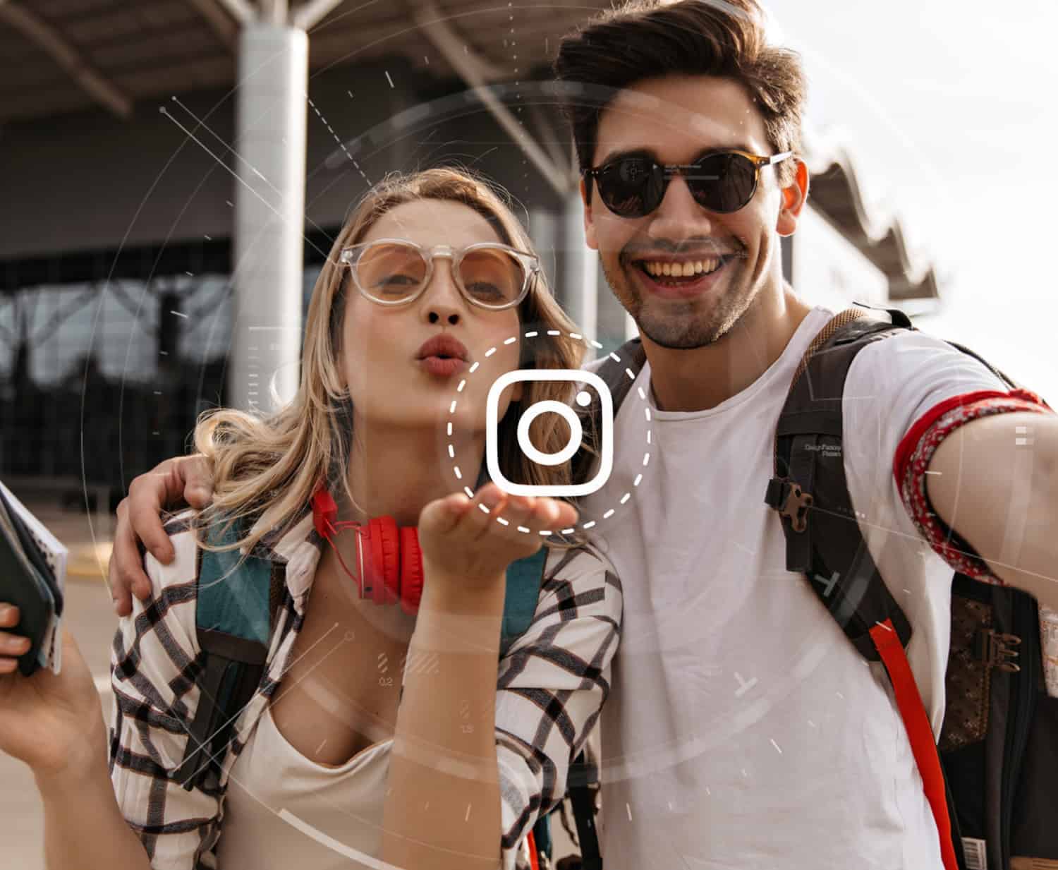 Instagram: Métricas e Indicadores dos Stories com um casal fazendo selfie para câmera