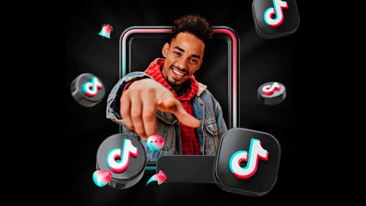 Tiktok Influencers jovem saindo de uma tela apontando o dedo indicador para frente1