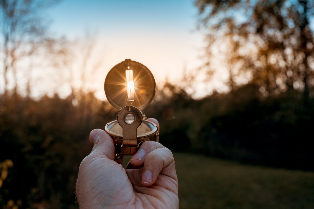 Os arqu&eacute;tipos s&atilde;o ferramentas auxiliares que orientam na cria&ccedil;&atilde;o de uma estrat&eacute;gia de comunica&ccedil;&atilde;o eficaz. Fonte: @Freepik